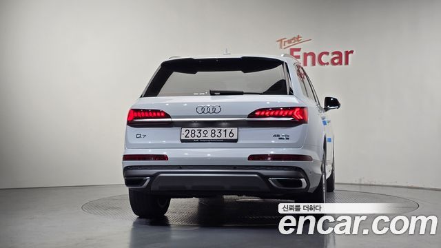 Audi Q7 (4M) 45 TDI Quattro Premium 2022 — фото 4