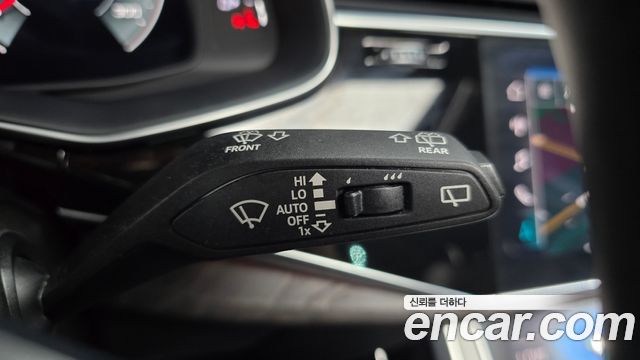 Audi Q7 (4M) 45 TDI Quattro Premium 2022 — фото 28