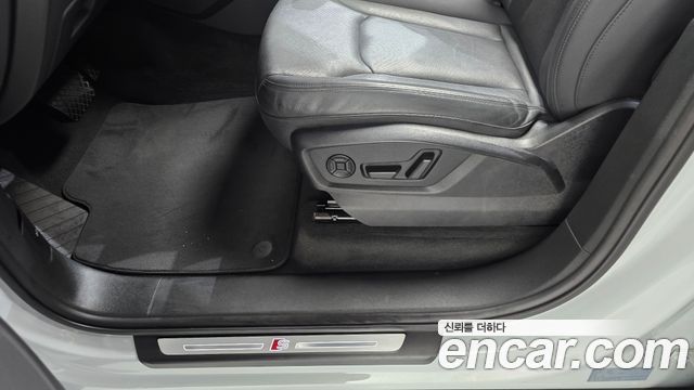 Audi Q7 (4M) 45 TDI Quattro Premium 2022 — фото 30