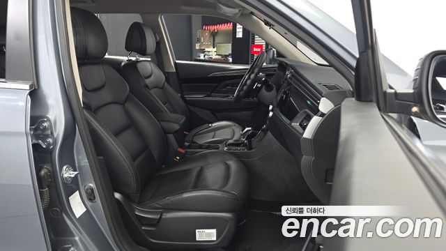 KG Mobility (SsangYong) Beautiful Korando Gasoline 1.5 2WD C5 Prime 2020 — фото 11