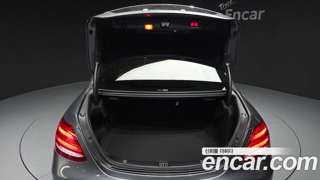 Mercedes-Benz E-Class (W213) E250 Avantgarde 2020 — фото 29
