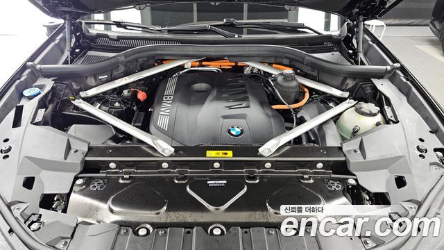 BMW X5 (G05) xDrive 50e xLine 2025 — фото 6