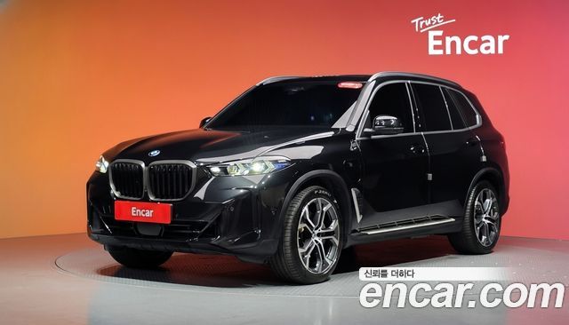 BMW X5 (G05) xDrive 50e xLine 2025 — фото 1