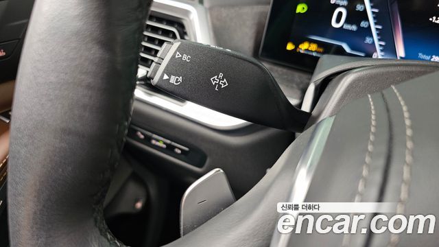 BMW X5 (G05) xDrive 50e xLine 2025 — фото 29