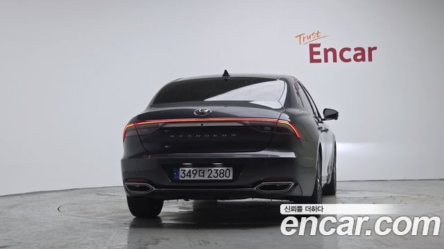 Hyundai Grandeur (IG) 2.5 Le Blanc 2023 — фото 4