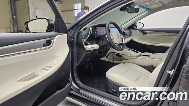 Hyundai Grandeur (IG) 2.5 Le Blanc 2023 — фото 10