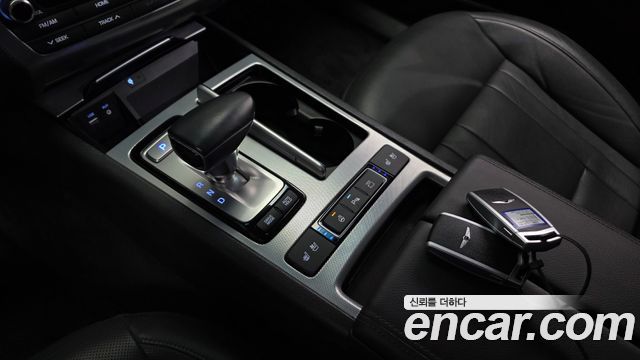 Genesis G80 3.3 GDI AWD Luxury 2018 — фото 9