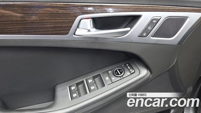 Genesis G80 3.3 GDI AWD Luxury 2018 — фото 20