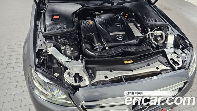 Mercedes-Benz E-Class (W213) E300 4MATIC Avnatgarde 2019 — фото 6