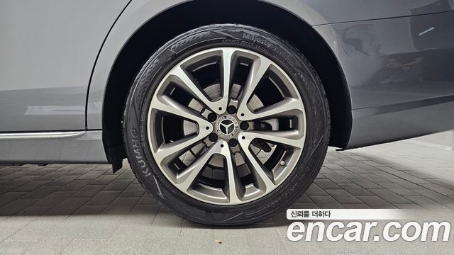 Mercedes-Benz E-Class (W213) E300 4MATIC Avnatgarde 2019 — фото 21