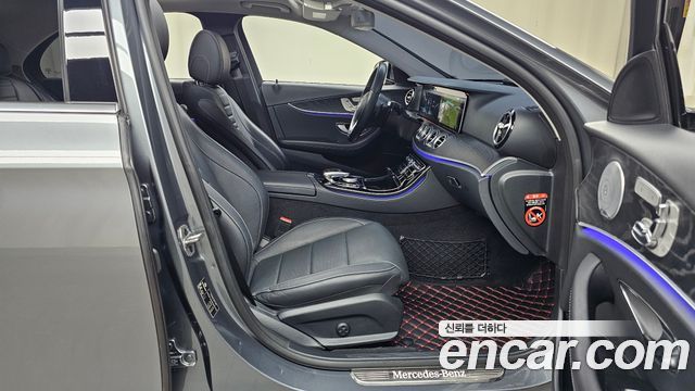 Mercedes-Benz E-Class (W213) E300 4MATIC Avnatgarde 2019 — фото 26