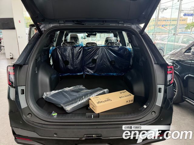 Kia Sportage (V) Gasoline 1.6 Turbo 2WD Signature X Line 2026 — фото 19