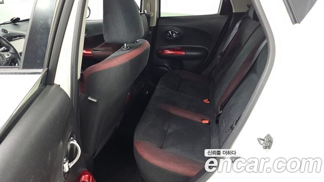 Nissan Juke 1.6 SV F15 2014 — фото 11
