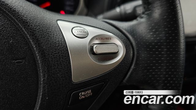 Nissan Juke 1.6 SV F15 2014 — фото 16