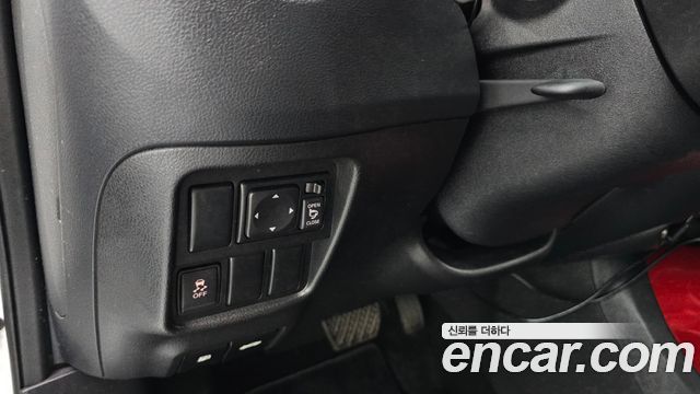 Nissan Juke 1.6 SV F15 2014 — фото 19