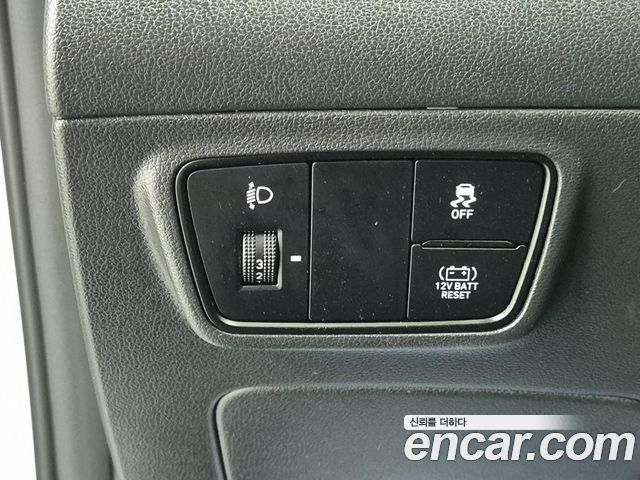 Hyundai Tucson Hybrid (NX4) HEV 1.6 2WD Modern 2022 — фото 20