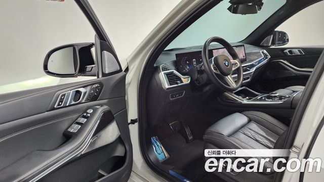 BMW X7 (G07) M60i xDrive M sport 6STR 2024 — фото 10