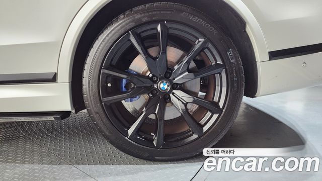 BMW X7 (G07) M60i xDrive M sport 6STR 2024 — фото 21
