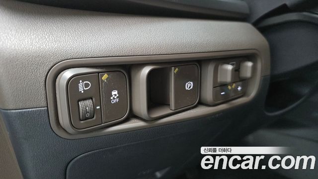 Kia Tasman 2.5T Gasoline 2WD Extreme 2026 — фото 27