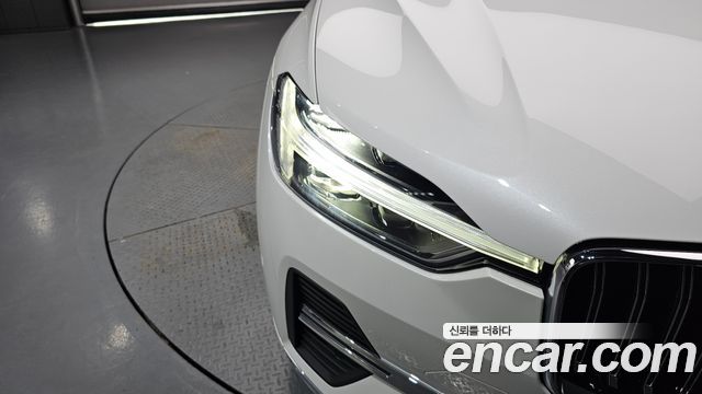 Volvo XC60 (II) B5 Ultra Bright 2025 — фото 22