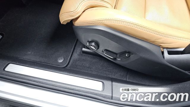 Volvo XC60 (II) B5 Ultra Bright 2025 — фото 32