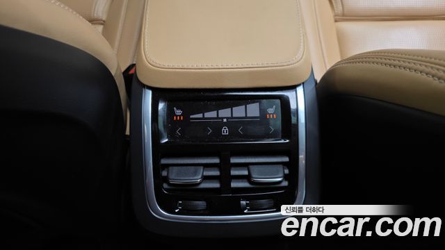 Volvo XC90 (II) B6 Ultimate Bright 2023 — фото 29