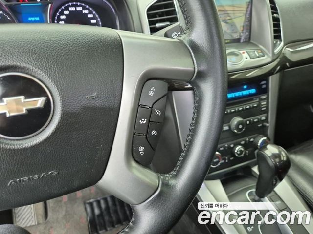 Chevrolet Captiva 4WD LTZ 2013 — фото 20