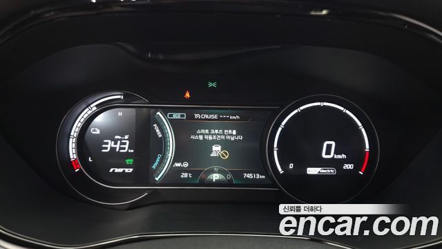 Kia Niro EV Prestige 2022 — фото 8