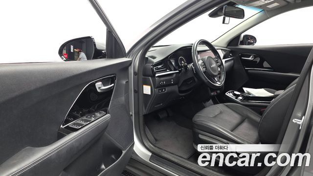 Kia Niro EV Prestige 2022 — фото 10