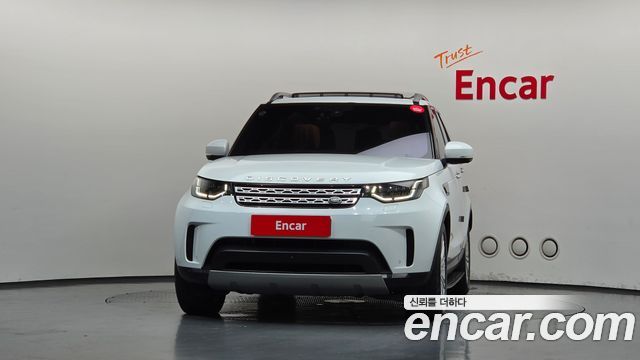 Land Rover Discovery 5 3.0 TD6 HSE Luxury 2018 — фото 3