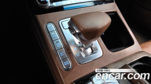 Genesis G90 3.8 AWD Premium Luxury 2019 — фото 9