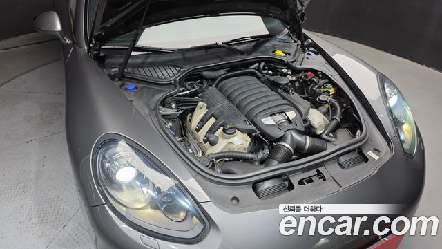 Porsche Panamera 4.8 GTS 970 2014 — фото 6