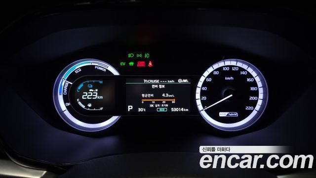 Kia Niro 1.6 HEV Prestige 2022 — фото 8