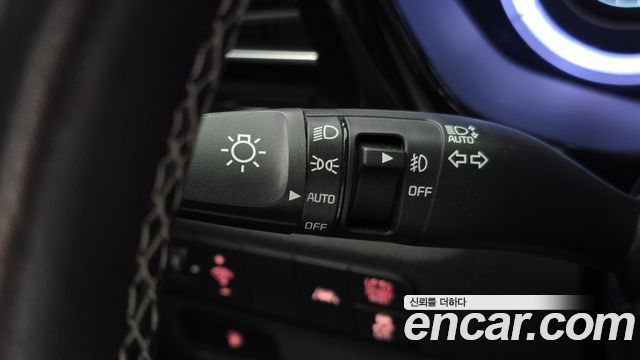Kia Niro 1.6 HEV Prestige 2022 — фото 15
