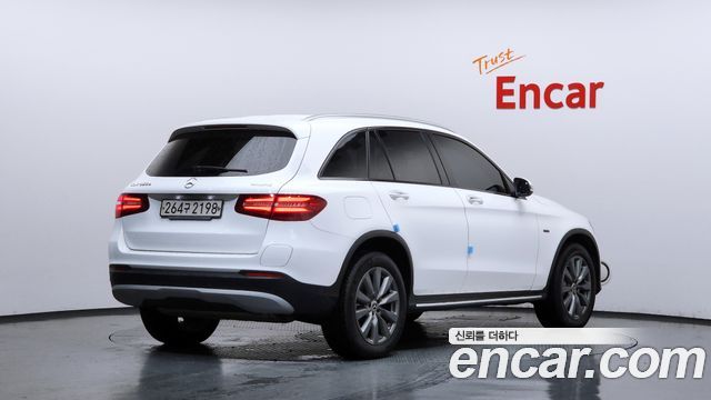 Mercedes-Benz GLC-Class (X253) GLC350e 4MATIC 2019 — фото 2