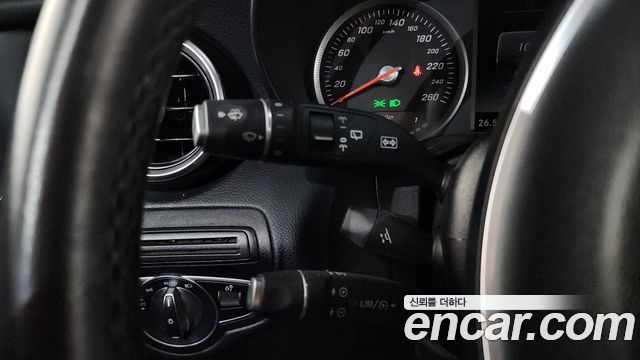 Mercedes-Benz GLC-Class (X253) GLC350e 4MATIC 2019 — фото 28
