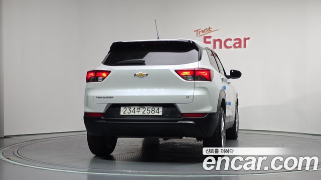 Chevrolet Trailblazer 1.3 Turbo 2WD LT 2022 — фото 4