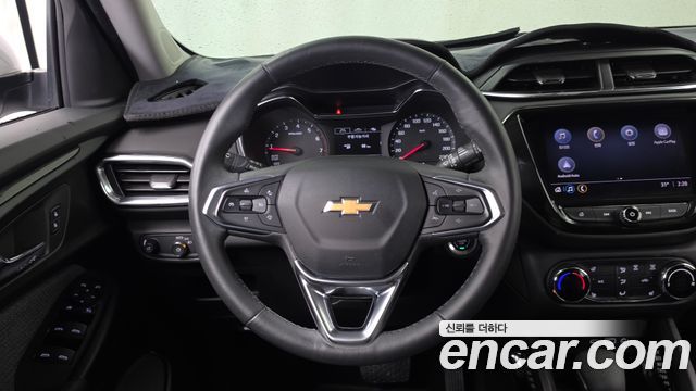 Chevrolet Trailblazer 1.3 Turbo 2WD LT 2022 — фото 13