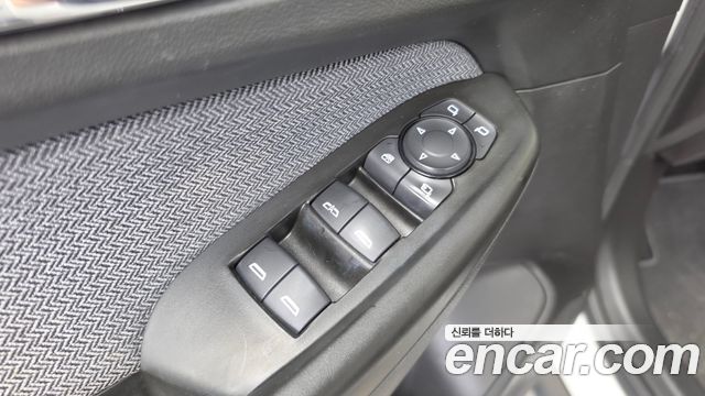 Chevrolet Trailblazer 1.3 Turbo 2WD LT 2022 — фото 29