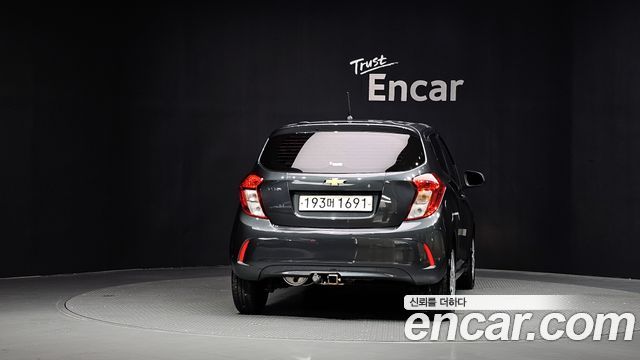 Chevrolet Spark LS Basic 2019 — фото 4