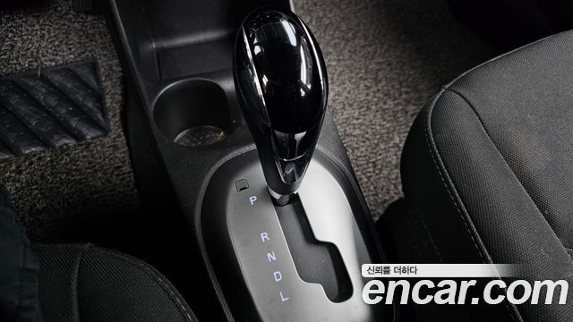 Chevrolet Spark LS Basic 2019 — фото 9