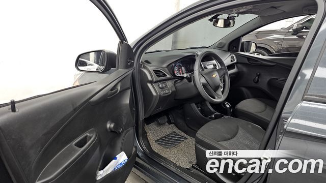 Chevrolet Spark LS Basic 2019 — фото 10