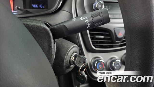Chevrolet Spark LS Basic 2019 — фото 16