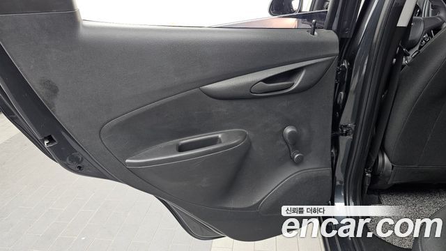 Chevrolet Spark LS Basic 2019 — фото 25