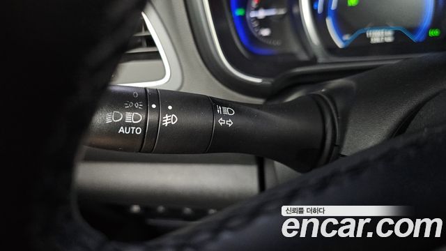 Renault Korea QM6 Diesel 4WD RE Signature 2017 — фото 27