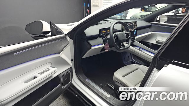 Polestar 4 Long Range Duel Moter 2025 — фото 10