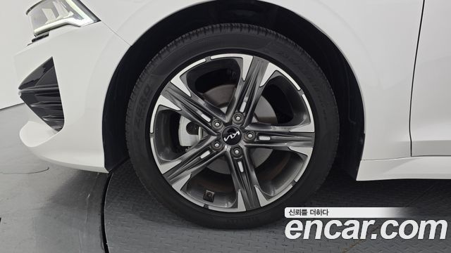 Kia K5 (III) 2.0 Noblesse 2023 — фото 5