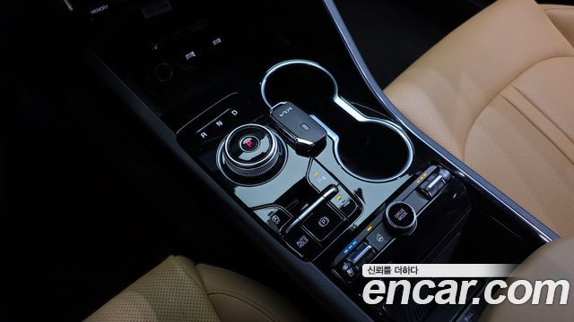 Kia K5 (III) 2.0 Noblesse 2023 — фото 9