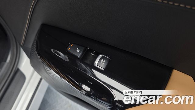Kia K5 (III) 2.0 Noblesse 2023 — фото 19