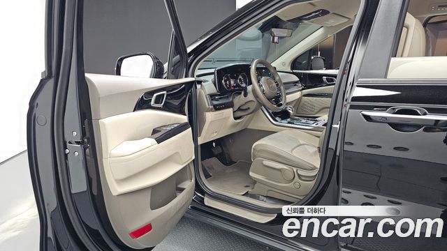 Kia Carnival (IV) Diesel 9-Seater Prestige 2023 — фото 10